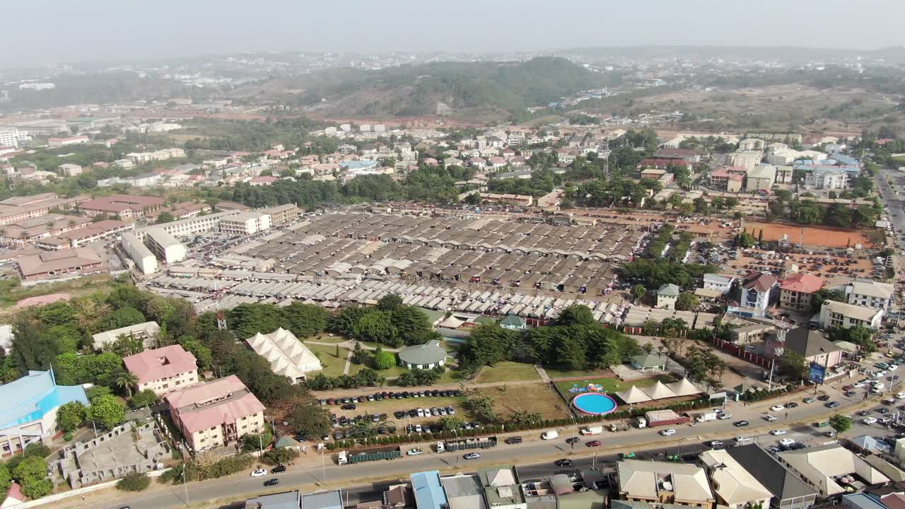 Bidikan pasar ultra modern Garki, Abuja, Nigeria.