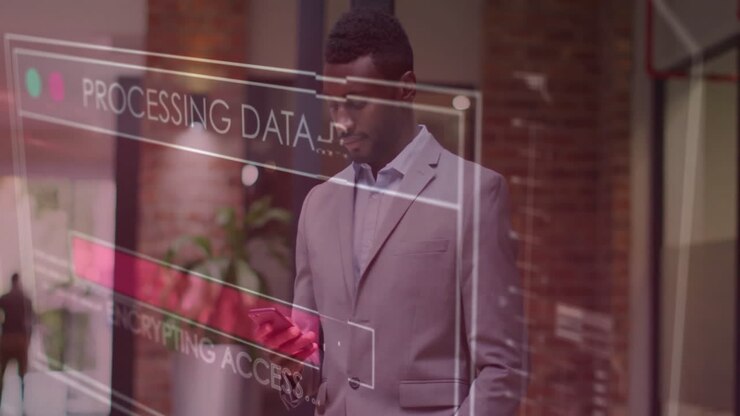 Animazione di elaborazione dati su un professionista d'affari che usa lo smartphone in ufficio