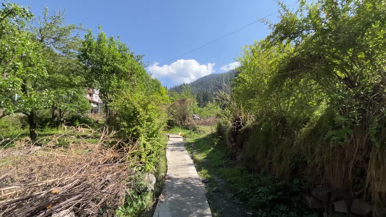 Natural diversity and houses in the hilly areas.