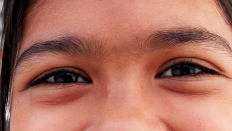 Augen,-Vision-Und-Porträt-Eines-Kindes-Mit-Optik
