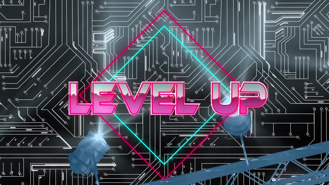 불빛과 마이크로프로세서 연결에 대한 네온 사각형 위의 레벨 업 텍스트의 디지털 애니메이션