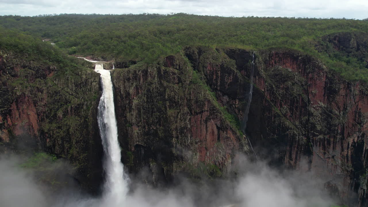 월라만 폭포, 즐랜드, 오스트레일리아