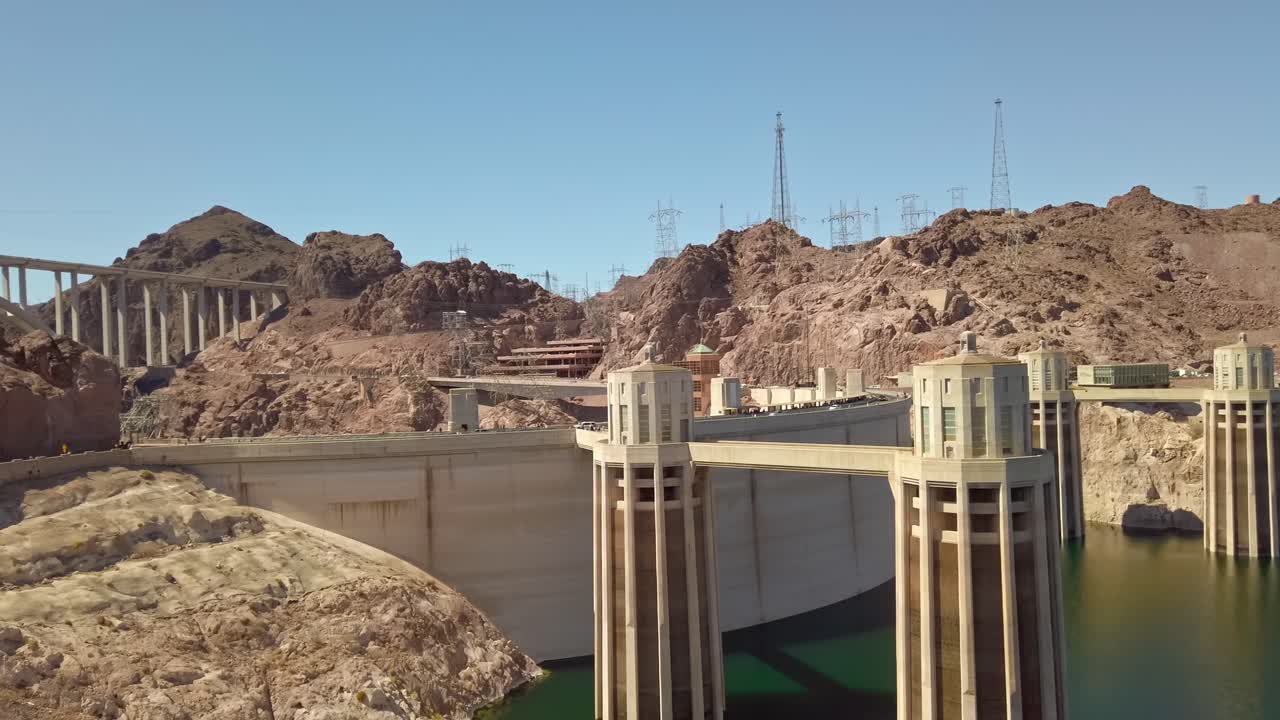 Black Canyon and Mike O'Callaghan–Pat Tillman Memorial Bridge view with driving cars in Nevada