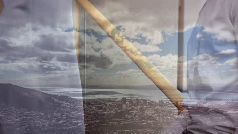 apretón de manos con la ciudad en el fondo