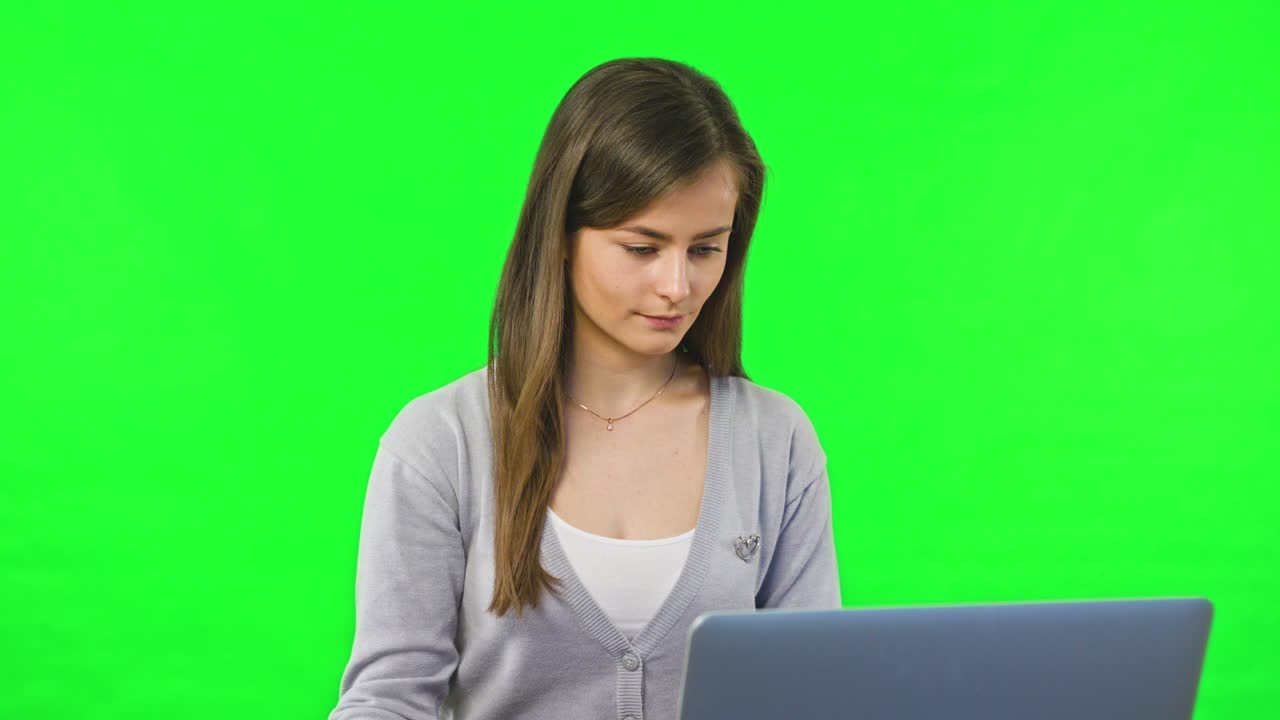 banca en línea mediante computadora portátil