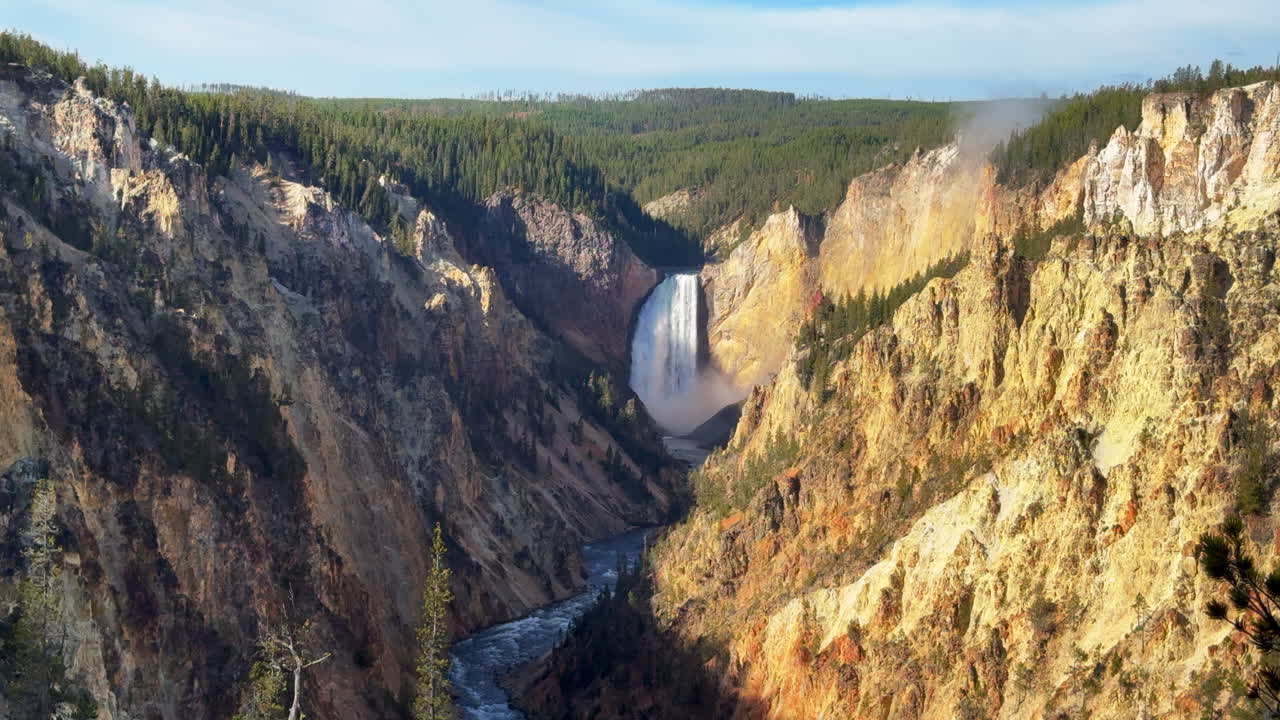 Artist Point Waterfalls Grand Canyon of the Yellowstone National Park river Upper lower Falls lookout autumn Canyon Village stunning early sunrise morning first light landscape cinematic still