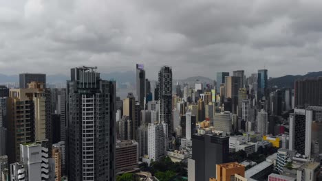 Drohnenaufnahmen-Von-Wolkenkratzern-In-Hongkong