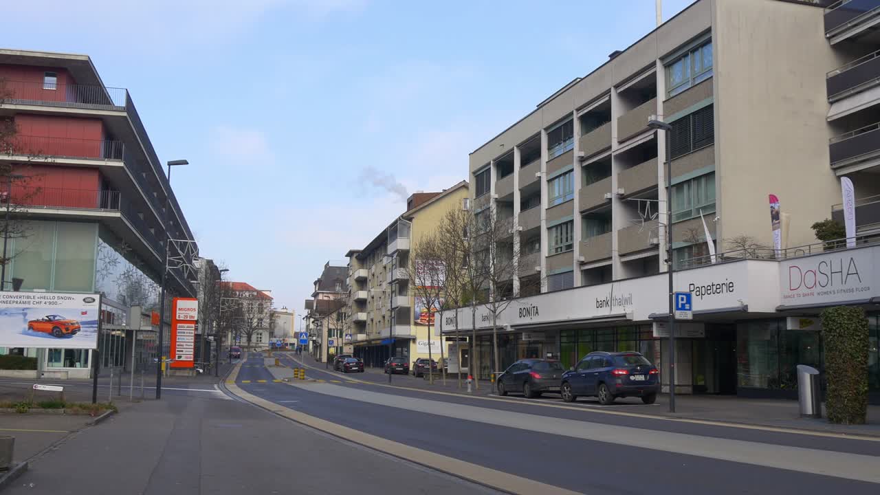 schweiz adliswil stadt verkehr straße tagszeit panorama 4k