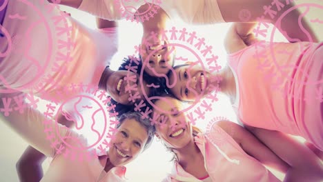 animación de iconos del globo sobre diversas mujeres sonrientes