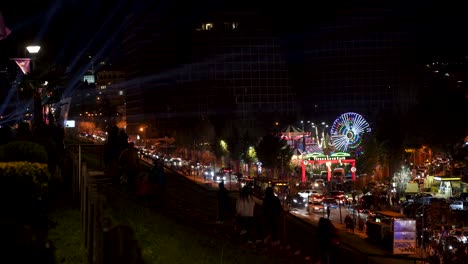 Nächte-In-Der-Hauptstadt-Tirana:-Die-Aufregung-Von-Verkehr-Und-Menschen-Nach-Einer-Festlichen-Feier-Zum-Frühlingsanfang