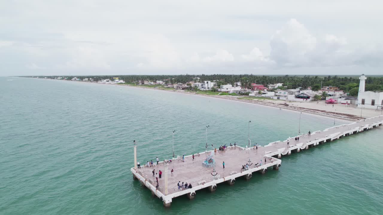 vista aerea del malecon de telchac