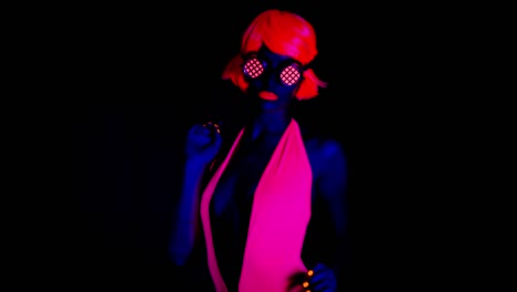 Glow-Woman-68