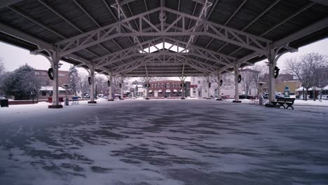 Día-De-Nieve-Bajo-El-Pabellón-En-Manassas-Virginia