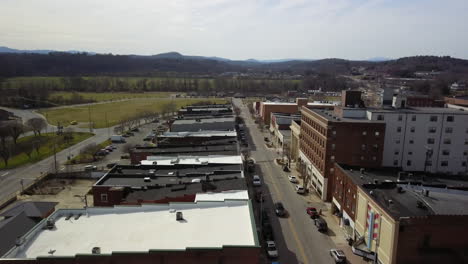 Aerial-flyover-of-North-Wilkesboro-North-Carolina