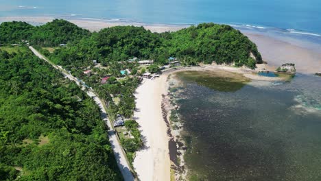 vista aérea panorámica del complejo de playa de twin rock en igang, virac, catanduanes, filipinas