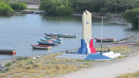 en el monumento a la batalla naval de tortuguero, azua en la república dominicana