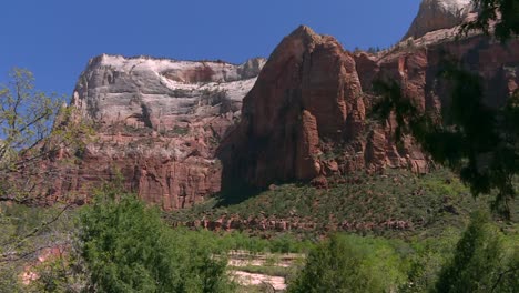 mesmerizing trail landscape in utah zion national park sandstone canyon