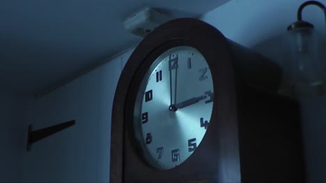 A-wall-clock-showing-3am-in-an-old-cottage-in-Kent