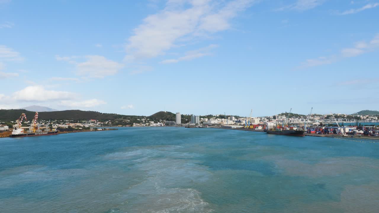 뉴칼레도니아의 노우미아 세일웨이 (noumea sailaway)