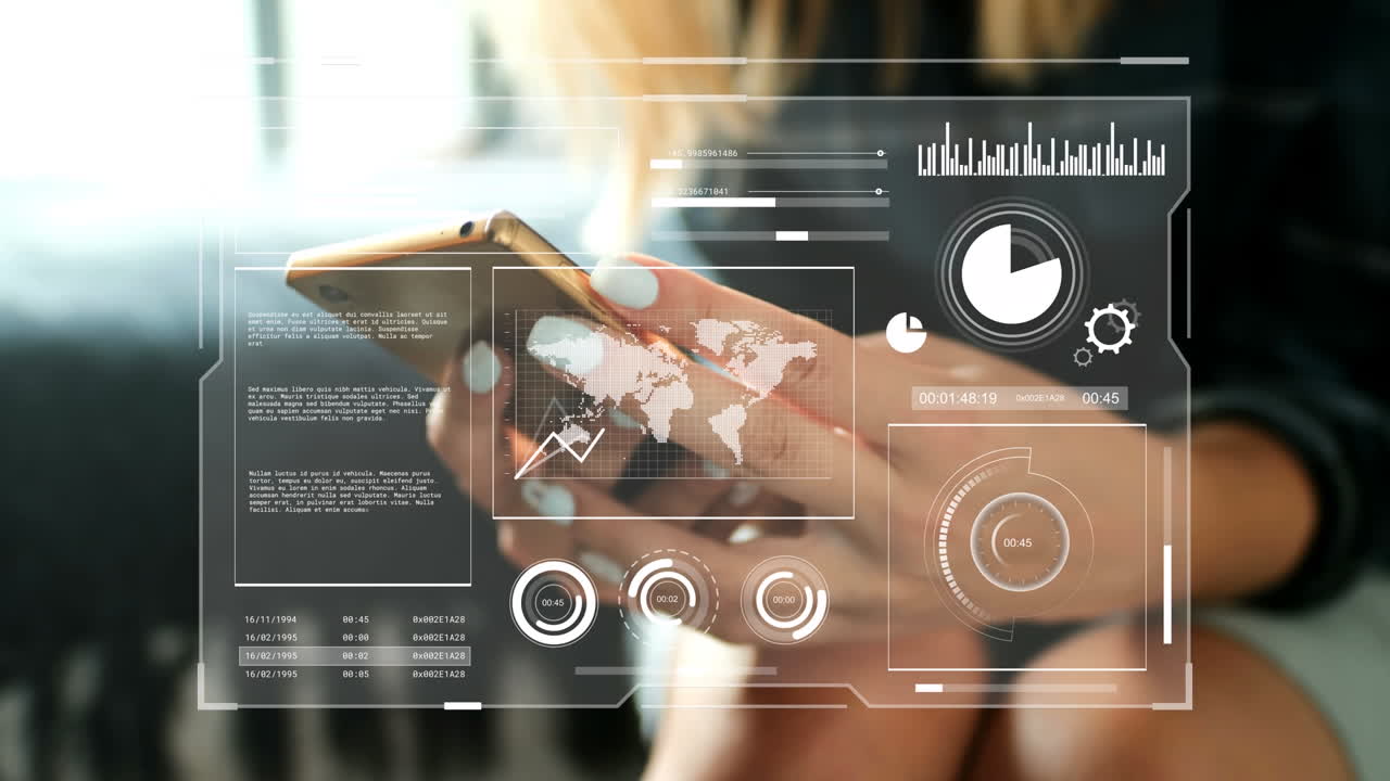 animación del procesamiento de datos financieros sobre mujeres de negocios que usan teléfonos inteligentes