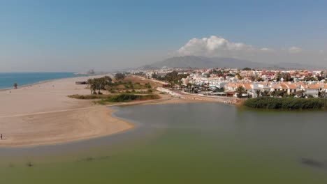 la playa de playas de vera en almería, sur de españa