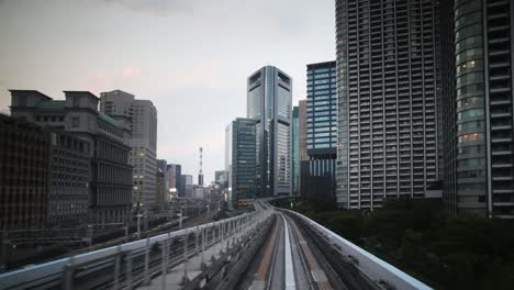 tokyo monorail 27