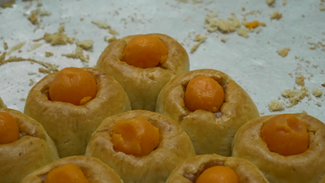 아시아 소금 오리 계란 노른자 케이크 조리법 요리 다큐멘터리