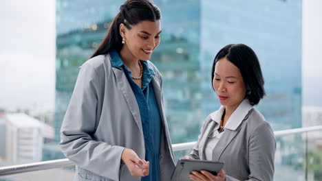 Tablet,-business-women-and-balcony-talk