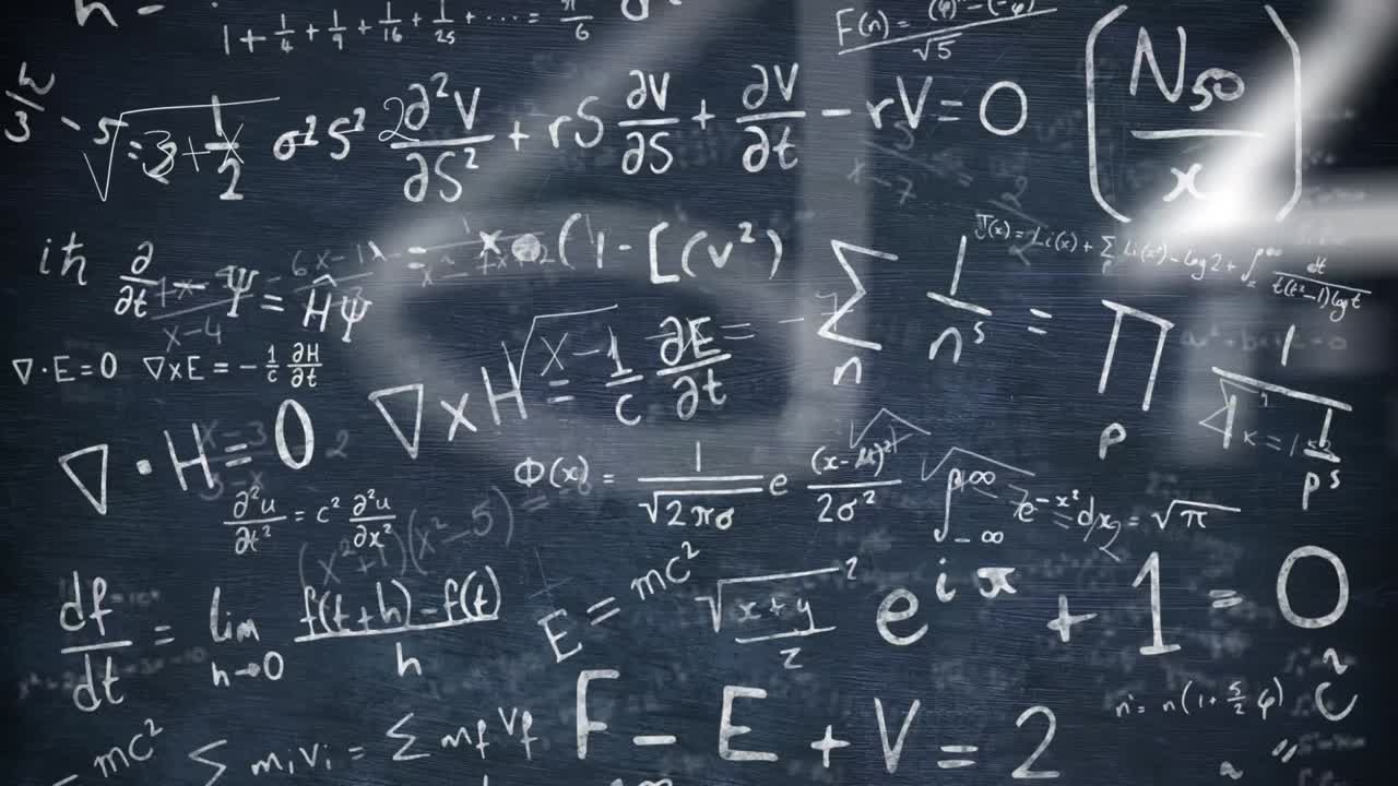 animación digital del icono del microscopio contra ecuaciones matemáticas en fondo azul