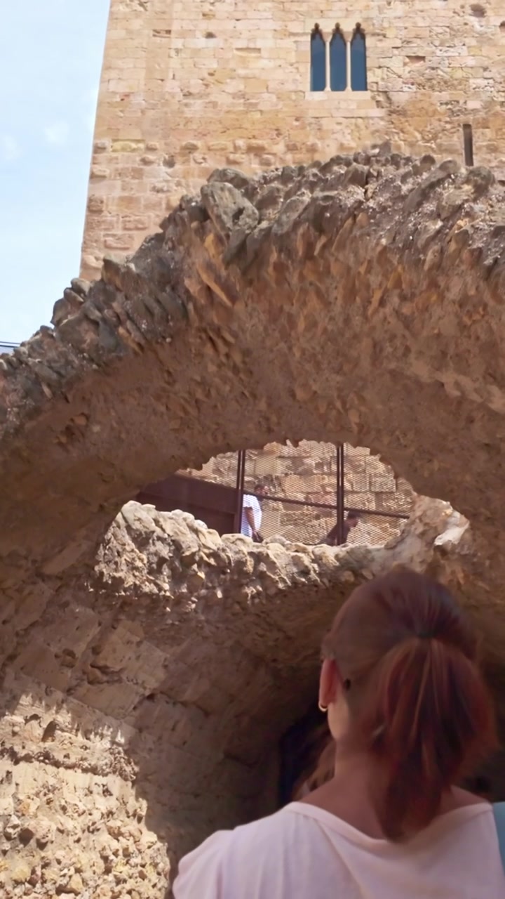 Tarragona, Spagna, 20 agosto 2025, rovine del Circo Romano.