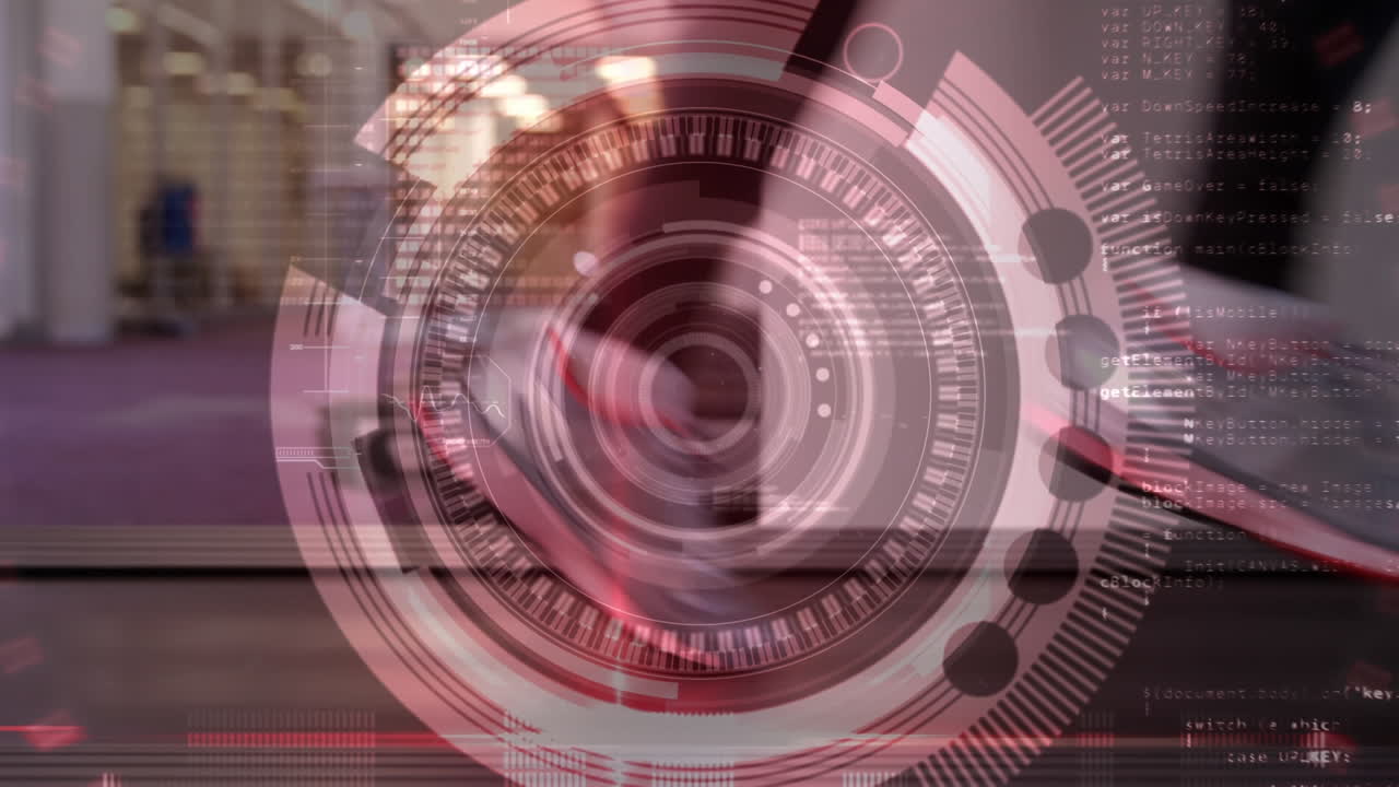 낮은 섹션과 함께 스캐닝 범위를 돌리는 여성