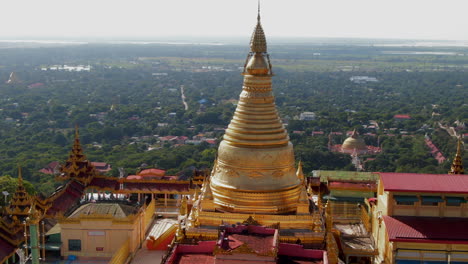 Swan-Oo-Pon-Nya-Shin-Pagoda,-Myanmar,-Close-Up-Circling-Aerial-Shot