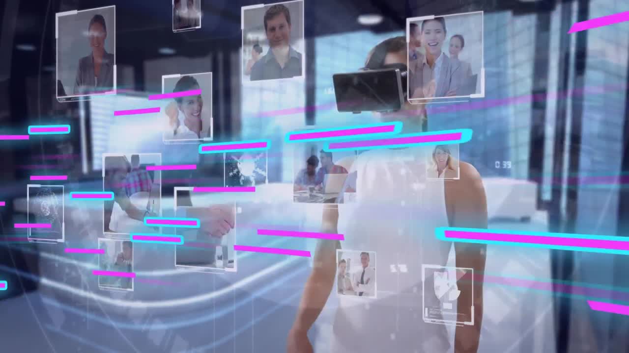 animación de rastros de luz brillante de la transferencia de datos sobre mujer caucásica en auriculares vr