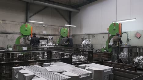 metal-machining-at-the-aluminium-foundry