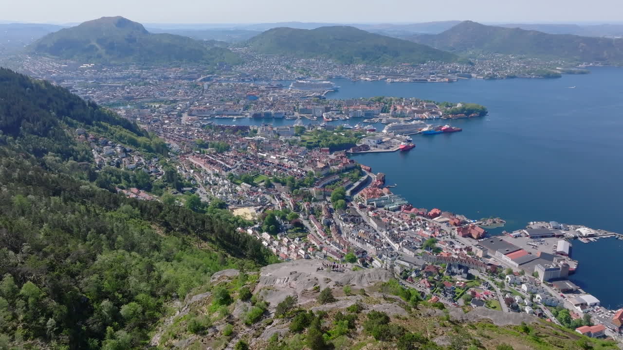 Drone-opname vanaf de top van Stoltzekleiven