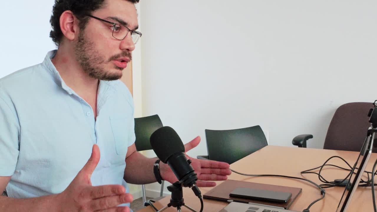 Colleague Collaboration via Video Call