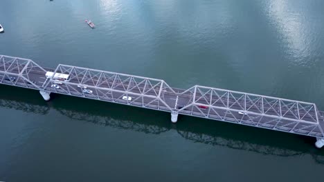 Birds-eye-POV-over-Tom-uglys-Bridge,-Sylvania