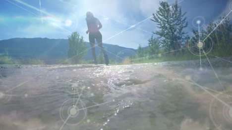 animación de la red de comunicación sobre la mujer corriendo en el campo