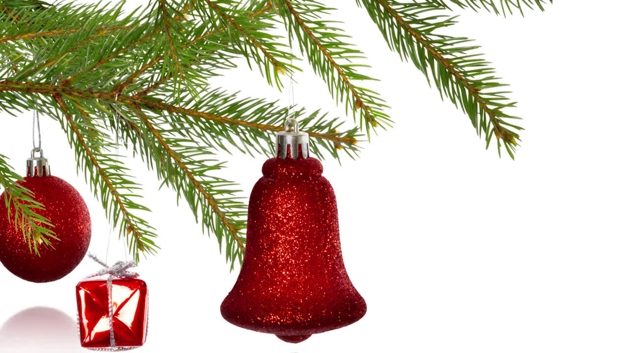 animación de ramas de abetos y decoraciones sobre fondo blanco