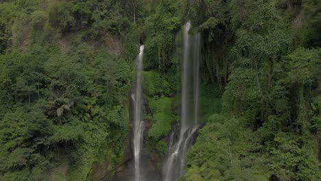 sekumpul waterfall bali indonesia 2018