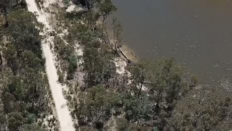 Al-Aire-Libre-Naturaleza-Cacerola-Abajo-Australia-Río-Fangoso-Dron-Aéreo