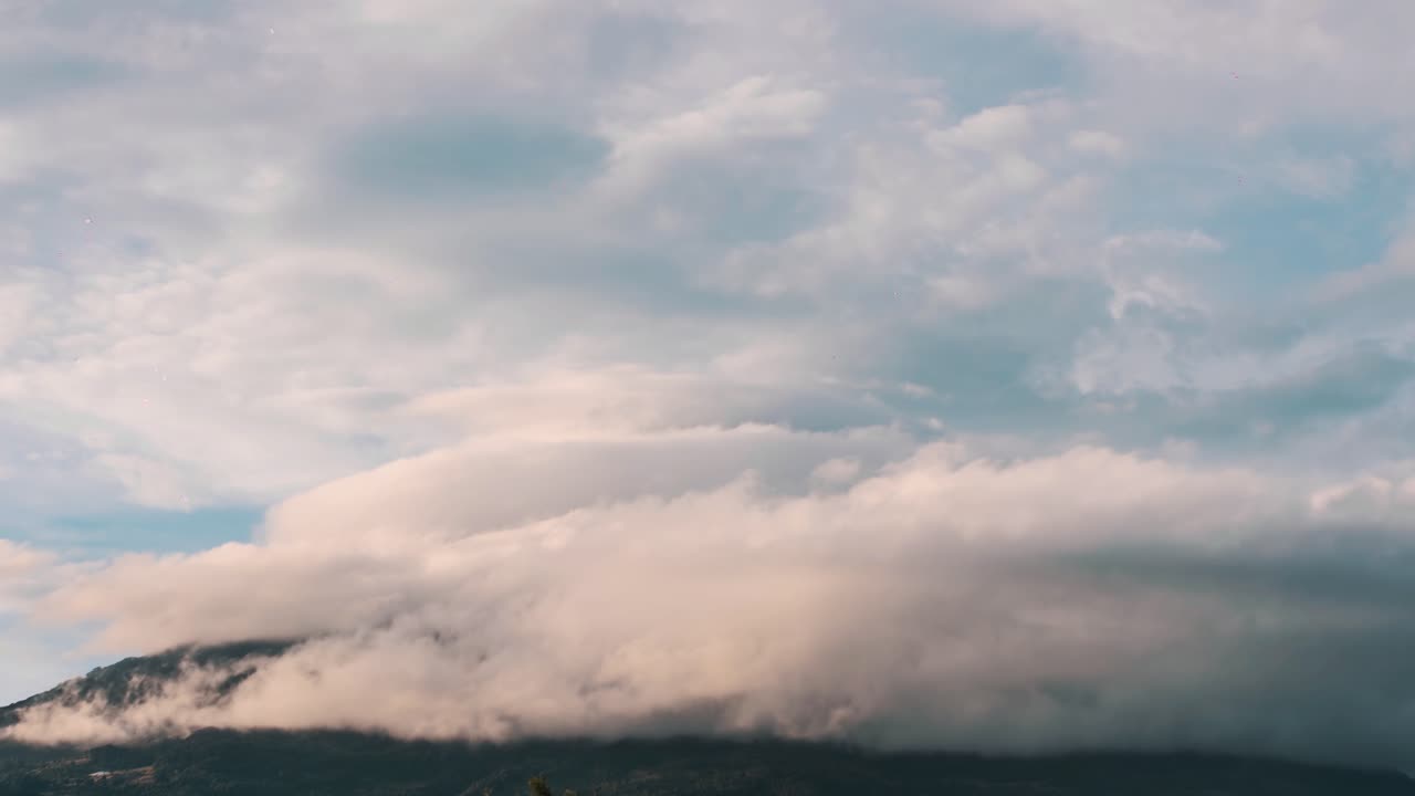 increíble lapso de tiempo del volcán de agua en antigua, guatemala, américa central