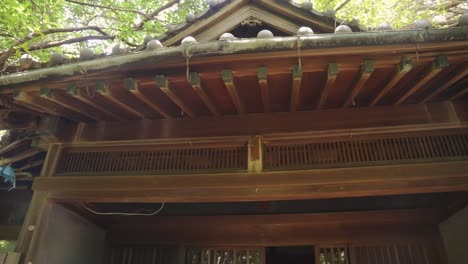 Altes-Verlassenes-Traditionelles-Japanisches-Akiya-Haus-Im-Wald