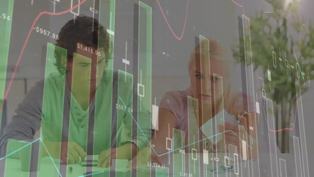 animación de radar, globo y gráficos sobre pareja caucásica estresada por las facturas pendientes en casa.