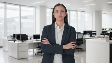 Portrait-of-successful-Indian-female-entrepreneur