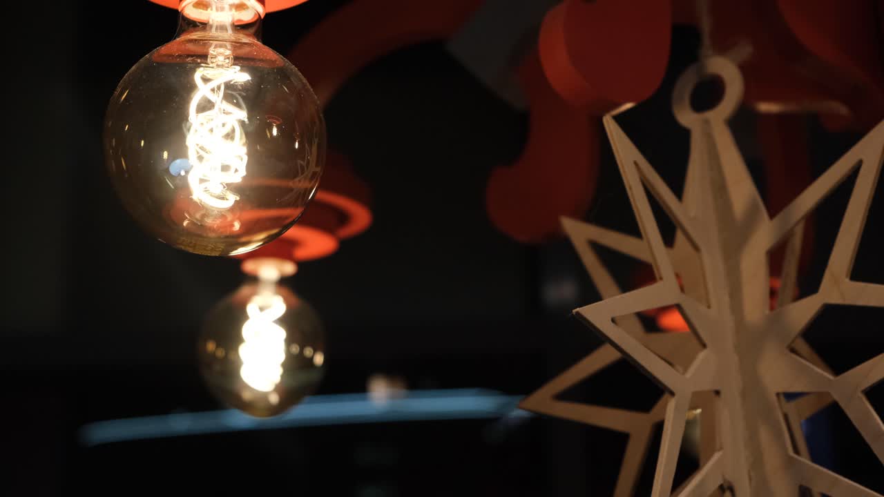 따뜻한 가운 크리스마스 장식품