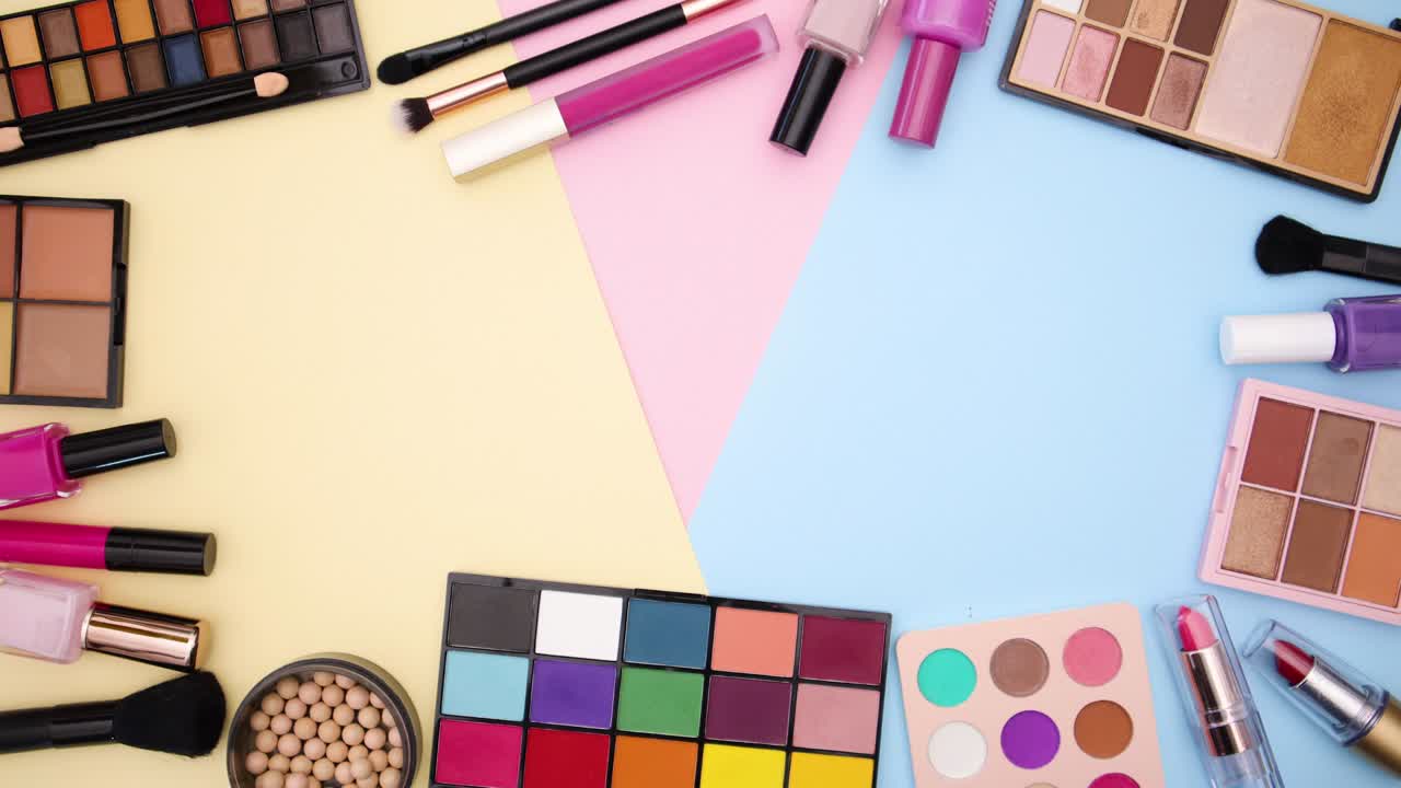 Make up products moving on edges of pastel background - Make up frame stop motion