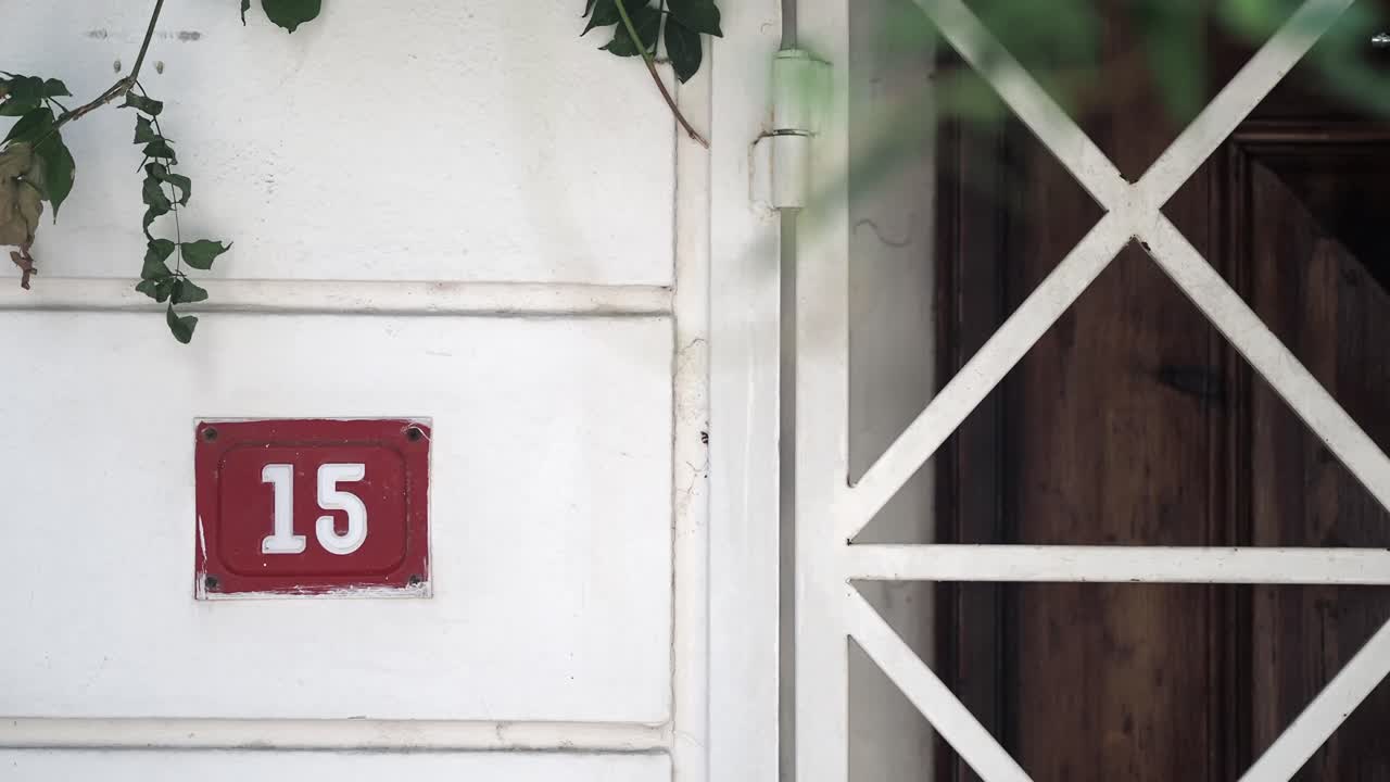 House number 15