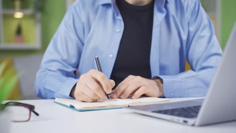 man working in home office.