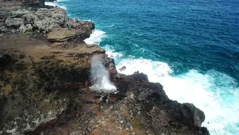 Hawaii---Ralaxing-at-the-Nakalele-Blowhole-part-2